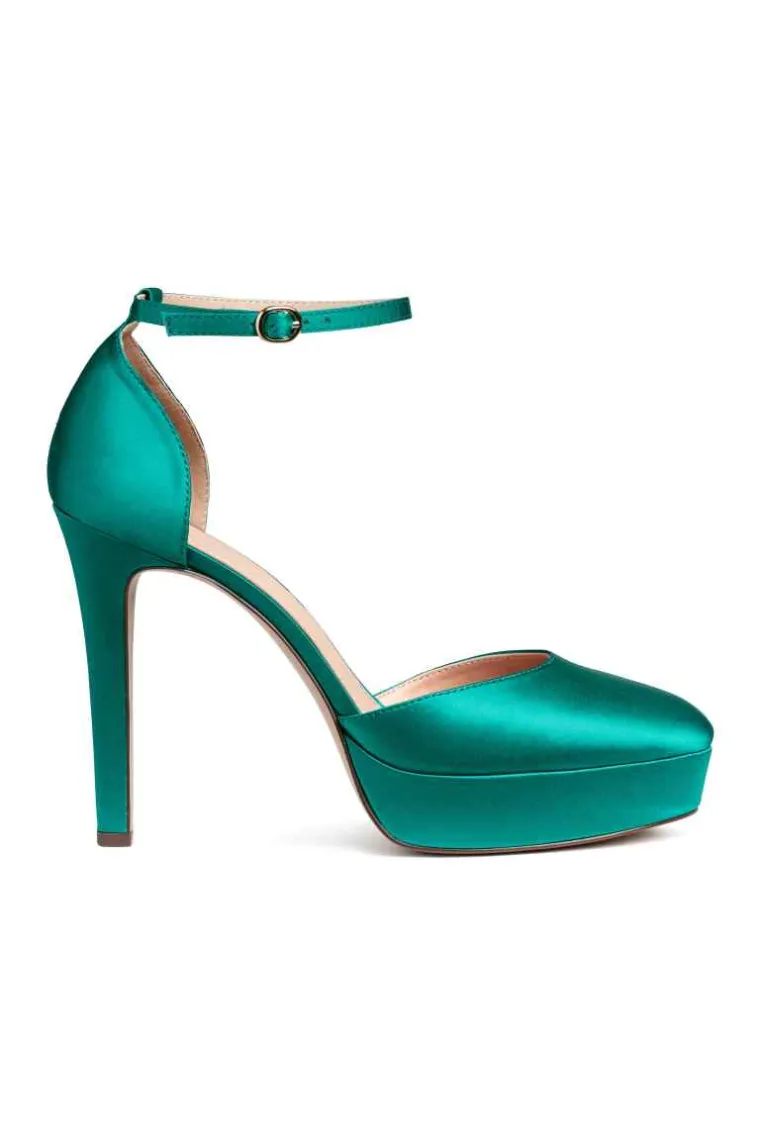 Cipele s petom i remenom, H&amp;M, 301,11 kuna