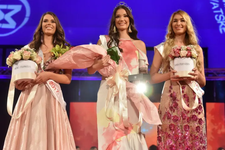 HRVATSKA IMA NOVU MISS: Krunu je ponijela Tea Mlinarić, a ovako su se ljepotice predstavile žiriju