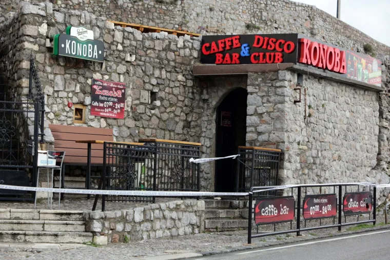 SENJ: U obračunu u disko klubu muškarac ubio jednu, a ranio dvije osobe