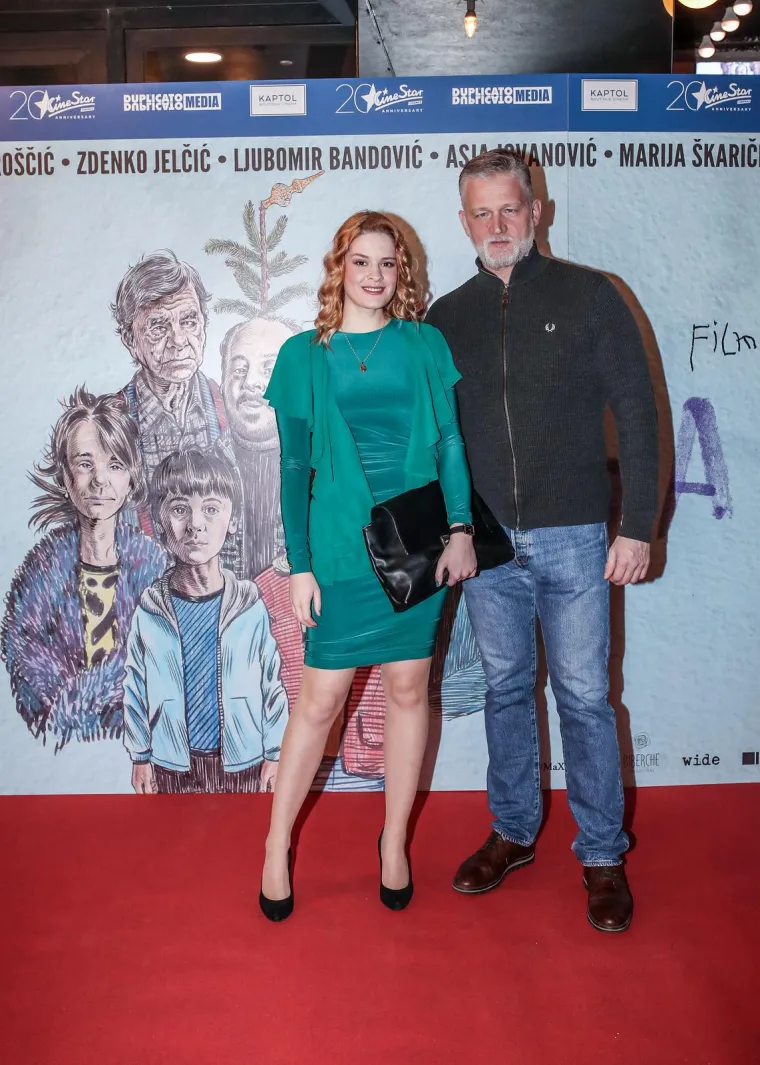 Roko Grbin, Tesa Litvan