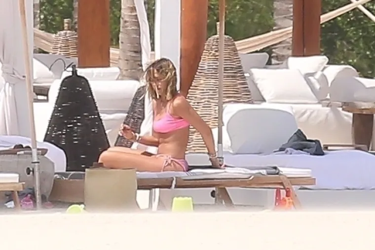 Jessica Alba