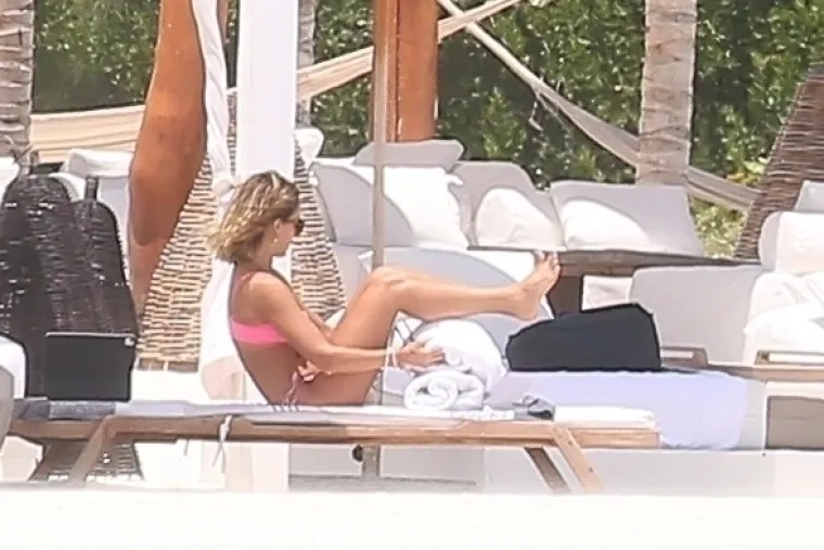 Jessica Alba