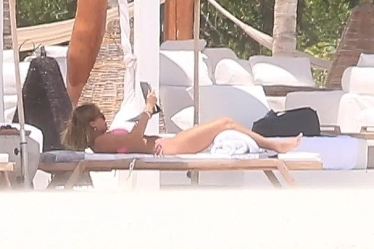 Jessica Alba