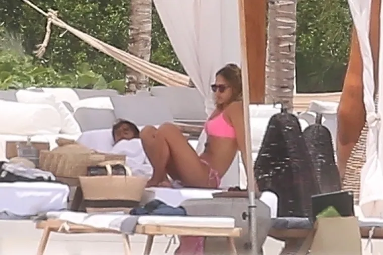 Jessica Alba