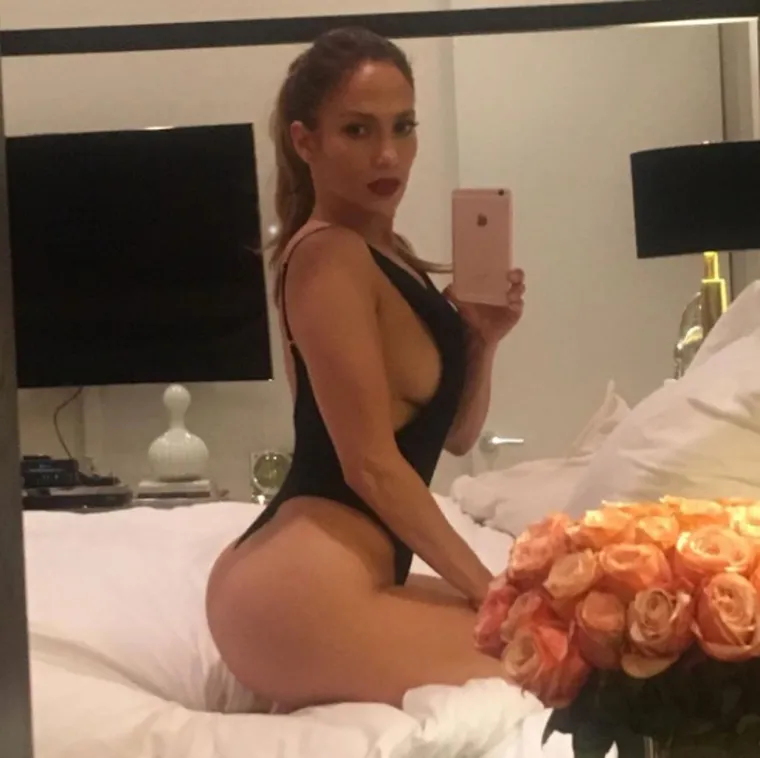 Radnica iz restorana brze hrane tvrdi: 'Ljudi su uvjereni da izgledam kao Jennifer Lopez, zaustavljaju me na ulici'