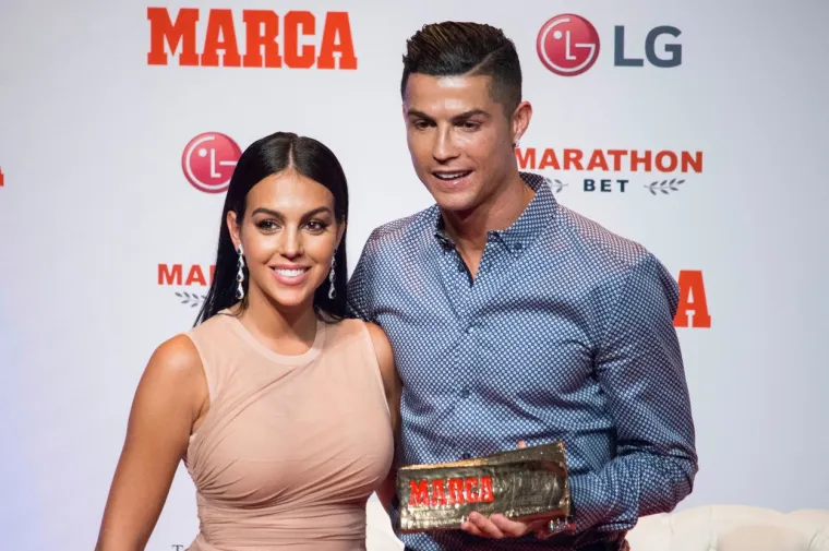 &quot;Bila je to ljubav na prvi pogled&quot;, rekla je jednom prilikom Georgina o upoznavanju s Ronaldom. 