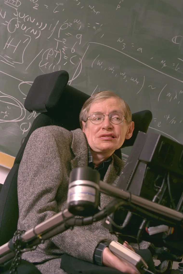 Stephen Hawking - Iako profesor Hawking umanjuje brojčanu vrijednost IQ-a, sam je priznao da je kvocijent njegove inteligencije veoma visok, odnosno 160 ili više.