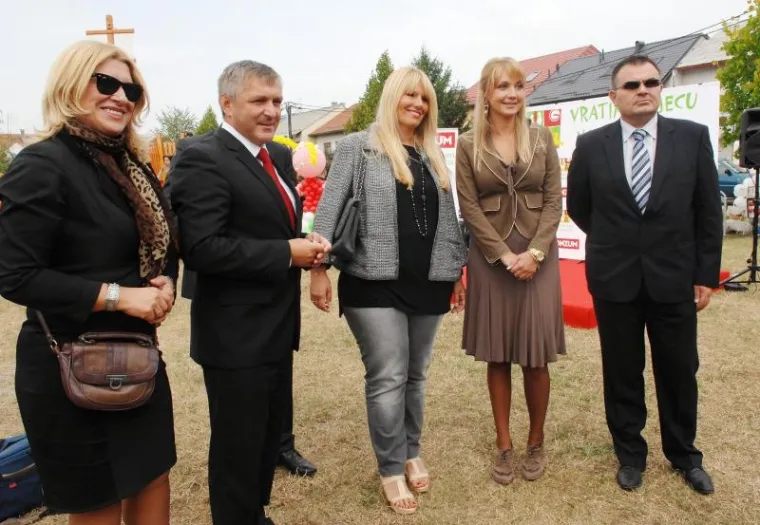 VEĆ DESET GODINA U AGROKORU: Ovo je glasnogovornica tima Antonia Alvareza III.