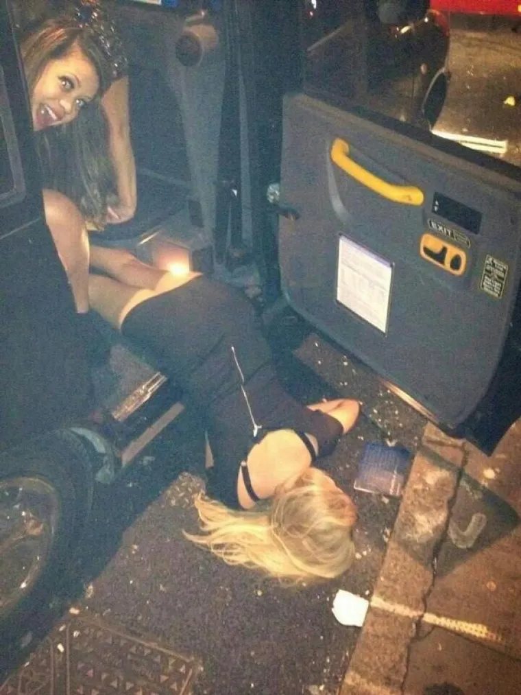 Gdje čekati Novu? Samo neka je što dalje od njih! i danas u klubovima prepričavaju što su izveli u suradnji s alkoholom