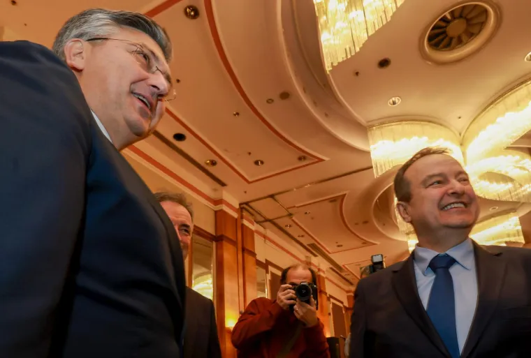Kamere su najviše snimale njega, a premijer nije razočarao: Pogledajte što je sve izvodio i kako je izgledao njegov susret s uglednim gostom