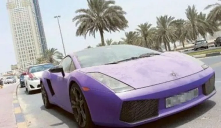 DUBAI JE GROBLJE SKUPIH AUTOMOBILA: Evo što se dogodi kada bogatašima dosade limeni ljubimci