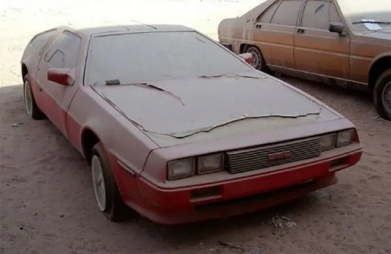 DUBAI JE GROBLJE SKUPIH AUTOMOBILA: Evo što se dogodi kada bogatašima dosade limeni ljubimci
