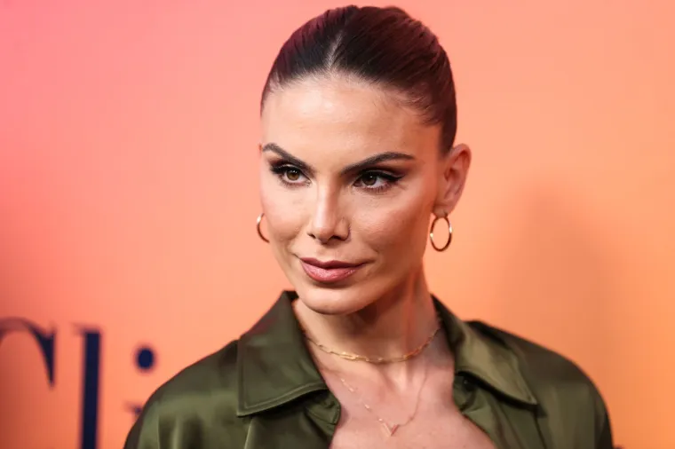 Nina Seničar