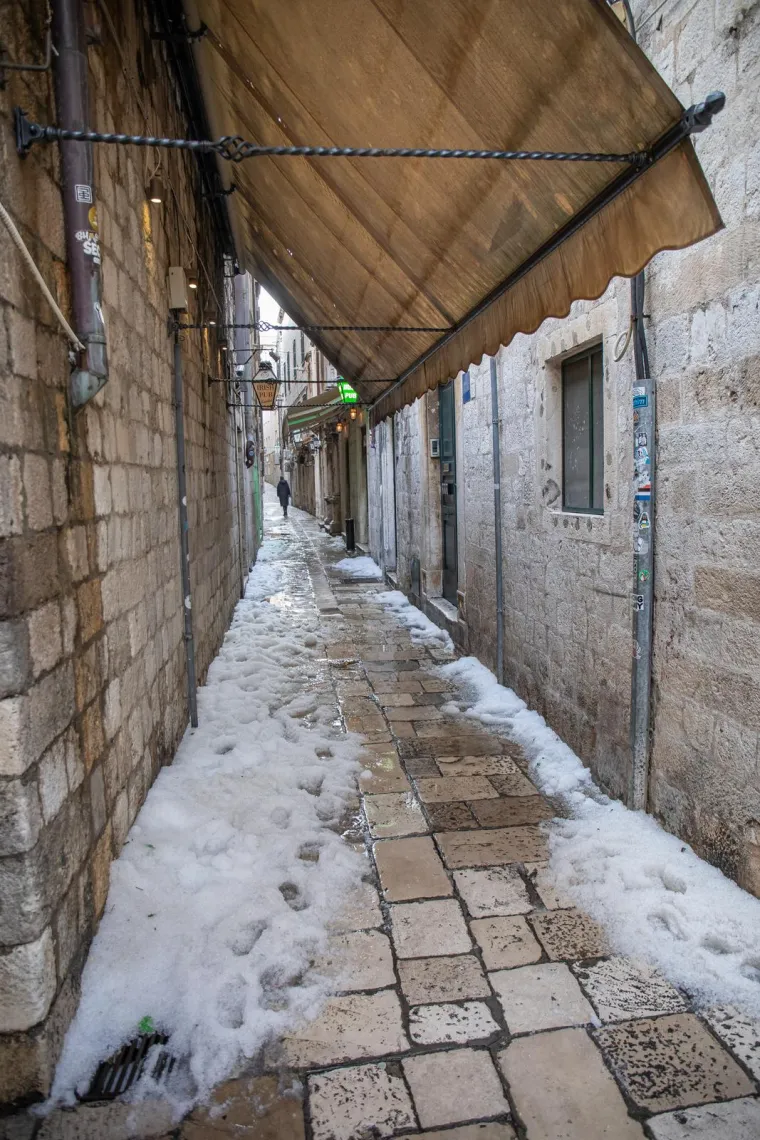 FOTO Tuča zabijelila Dubrovnik: Intervenirala je čak i ralica
