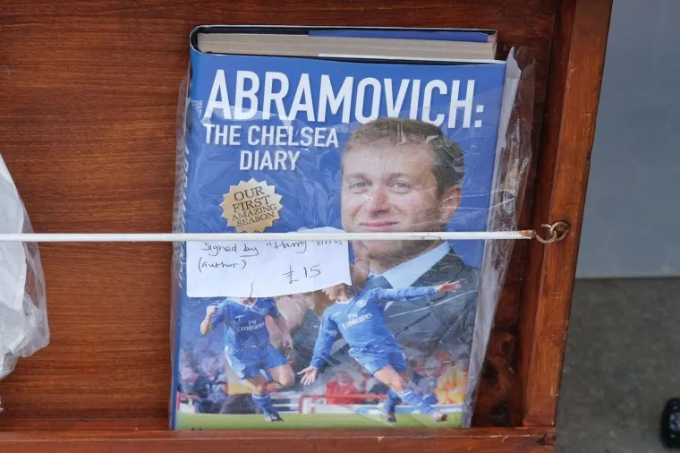 Romane Abramoviču, vidiš li ovo? 'Neću nikakav novac koji sam uložio, za mene je Chelsea više od novca i zarade, čista strast'