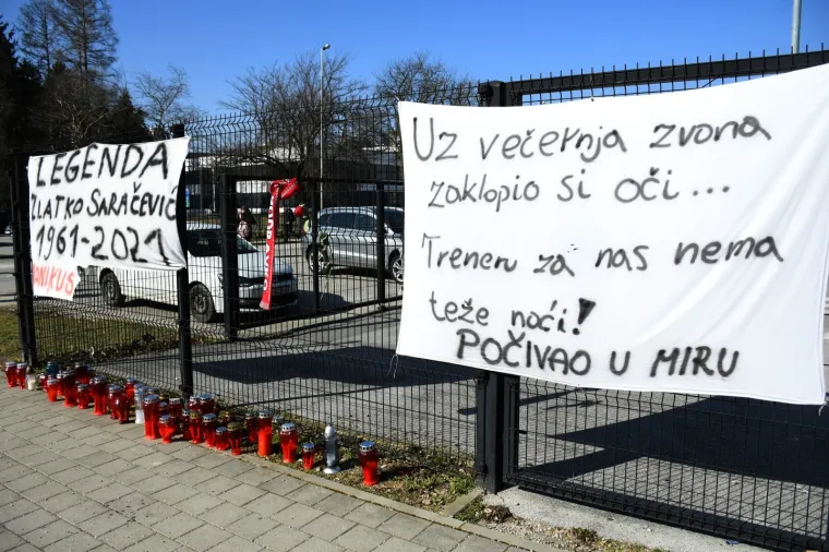TUGA U KOPRIVNICI: Rukometašice Podravke oprostile se od svog trenera Zlatka Saračevića