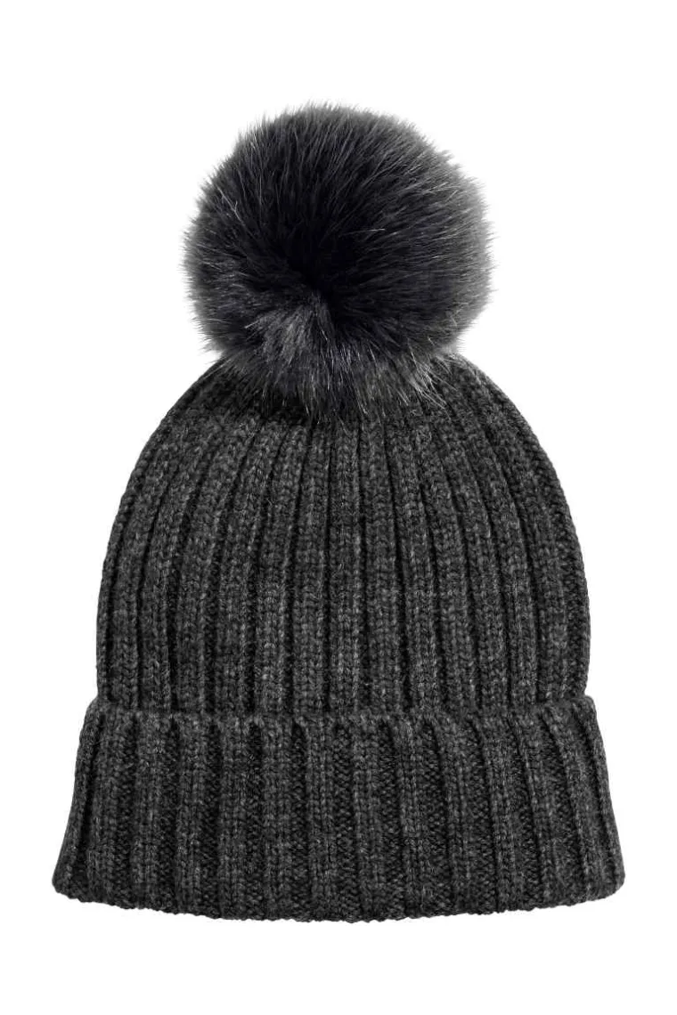 Tamno siva kapa, H&amp;M, 75,11 kuna