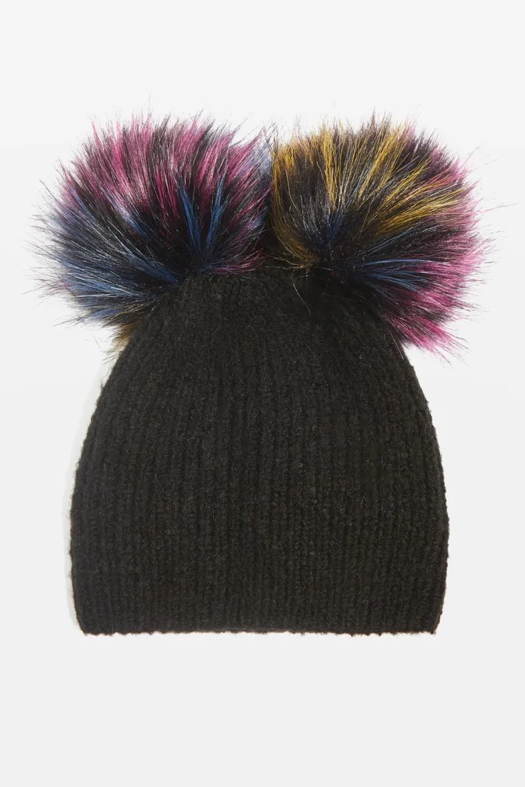 Kapa s dva šarena pompona, Topshop, 119,43 kune