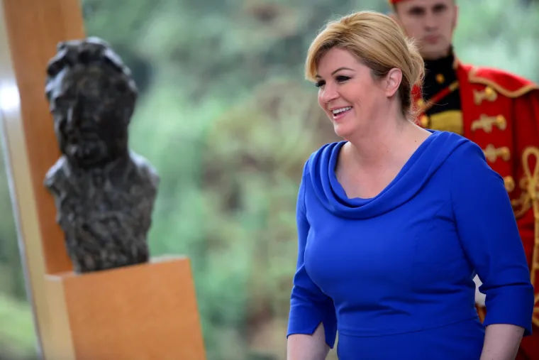 Kolinda Grabar-Kitarović obilježila prvu godinu mandata i otkrila Tuđmanovu bistu