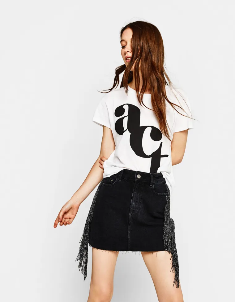 Traper suknja s resicama, Bershka, 199,90 kuna