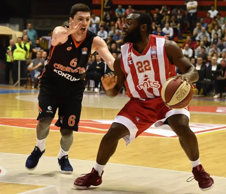 POTOP U BEOGRADU: Cedevita vodila 15 razlike, a onda je uslijedio Zvedin uragan