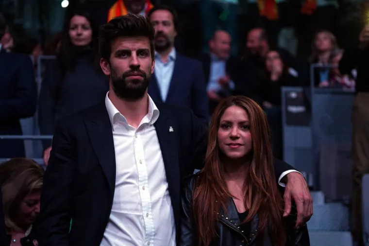 &quot;Ponekad se nadam da je sve ovo samo ružan san i da ću se kad-tad probuditi. Ali ne, stvarno je. I sve to se događalo baš u vrijeme kad je moj tata bio na intenzivnoj i ja sam se borila na različitim frontama. Ovo je vjerojatno najmračniji period mog života&quot;, zaključila je.

