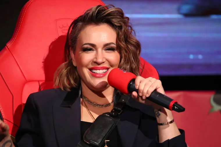 &quot;Tužno mi je vidjeti stvari o sebi od ljudi koji me ne poznaju!!! Ovo definitivno izgleda kao oblik maltretiranja!!!&quot;,  napisala je na Instagramu storyu Britney u kojem je podijelila tweet glumice.

