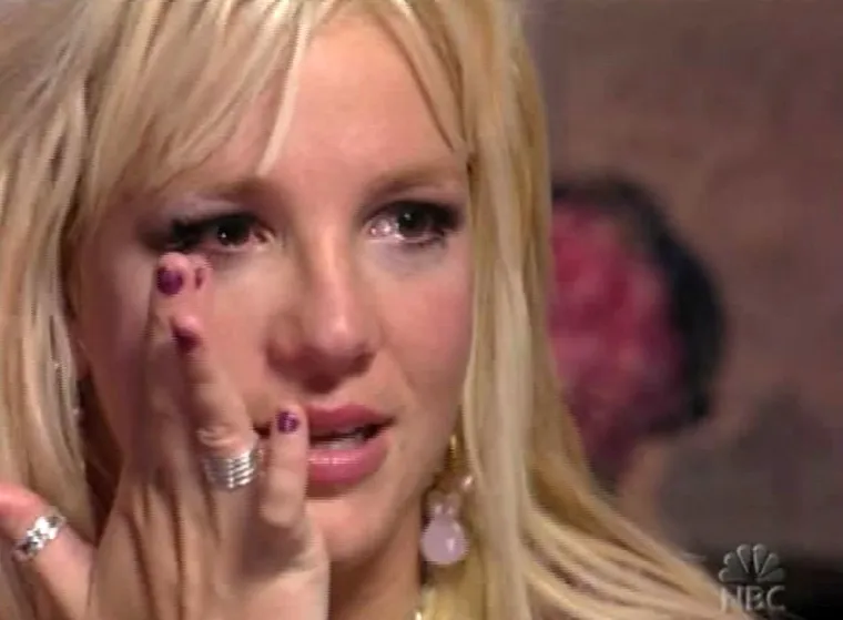 &quot;Dame, trebale bismo navijati jedna za druge, a ne rušiti jedna drugu&quot;, dodala je Britney.

