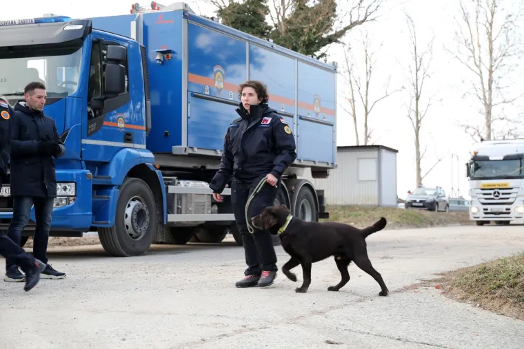 I Gizmo je krenuo na put u Tursku: U pomoć unesrećenima iz Hrvatske otišlo 10 pasa i 40 pripadnika civilne zaštite