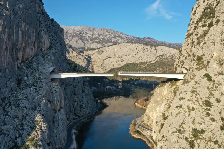 Most kod Omiša gotovo spojen i gotovo na istoj razini. Glibota za Danas ranije otkrio što ga dalje čeka