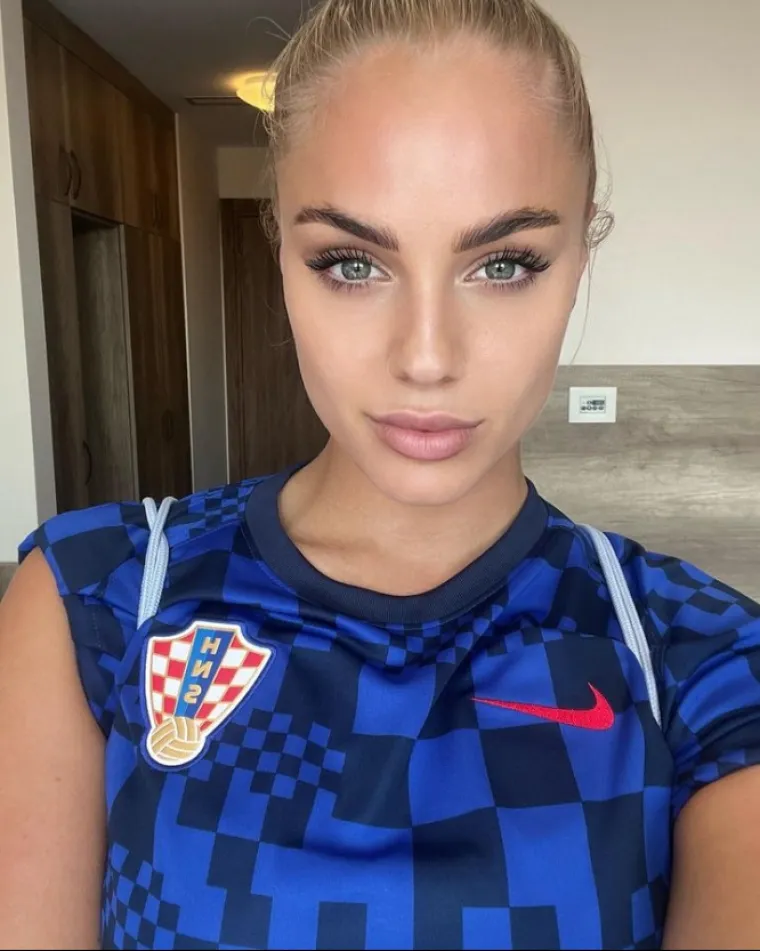 Najljepšoj hrvatskoj nogometašici nemoguće je odoljeti: Ono što joj je nekad radio Neymar, sada radi Luka Modrić