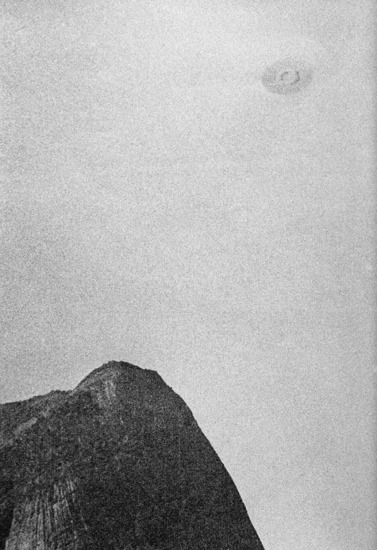 Viđenja neidentificiranih letećih objekata NLO-a u Brazilu, Barra da Tijuca, 7. svibnja 1952.