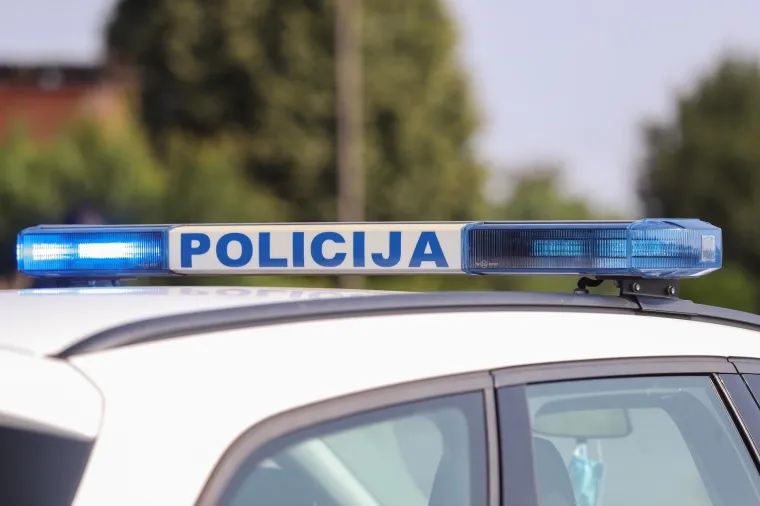 Vlak naletio na automobil u Zagrebu: Jedna osoba je poginula, obustavljen je sav promet
