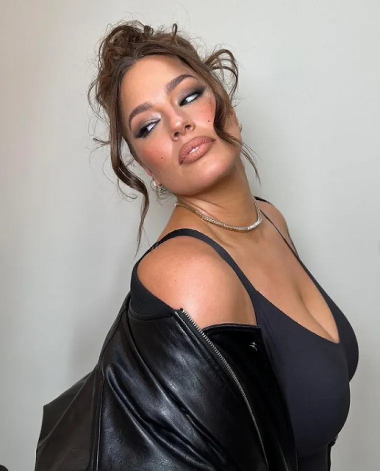 Ona je jedna od najpoznatijih 'plus size' modela na svijetu: Ima preko sto kila, ali to njoj i njenim obožavateljima uopće ne smeta