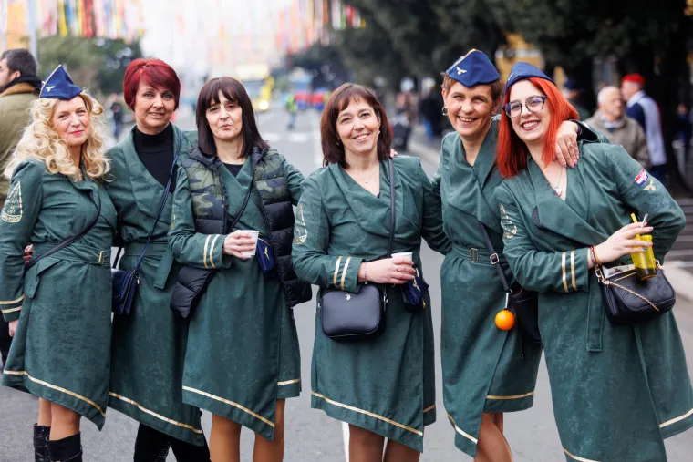 Karnevalsko ludilo u Rijeci: Došli su sa svih strana svijeta i fantastično se provode