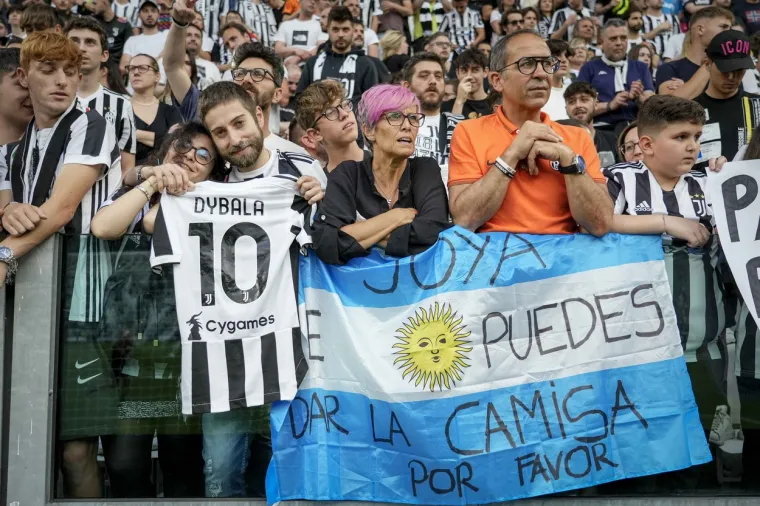 Dybala se slomio na oproštaju od Juvea