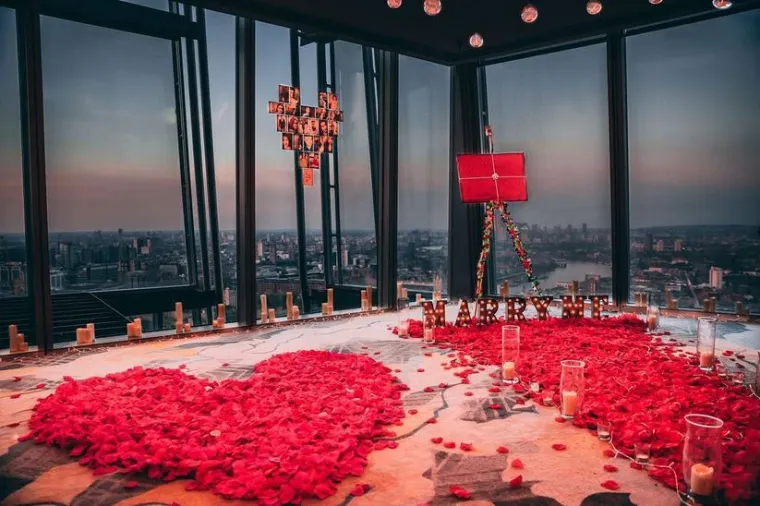 Daisy tvrdi da su najpopularnija mjesta za postavljanje pitanja Dubai, London, Pariz i Island. 