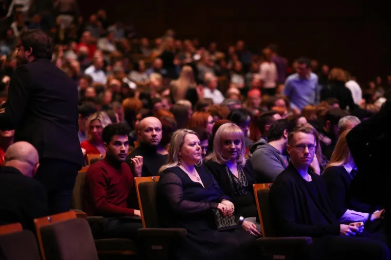 JOSIPA LISAC PRIREDILA MAESTRALNI KONCERT U LISINSKOM: Nastup povodom 50 godina karijere posvetila svom Karlu