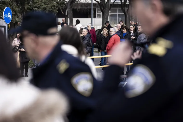 Splićani blokirali promet i poručili da ne žele pretovarnu stanicu i kontejnere u svom kotaru