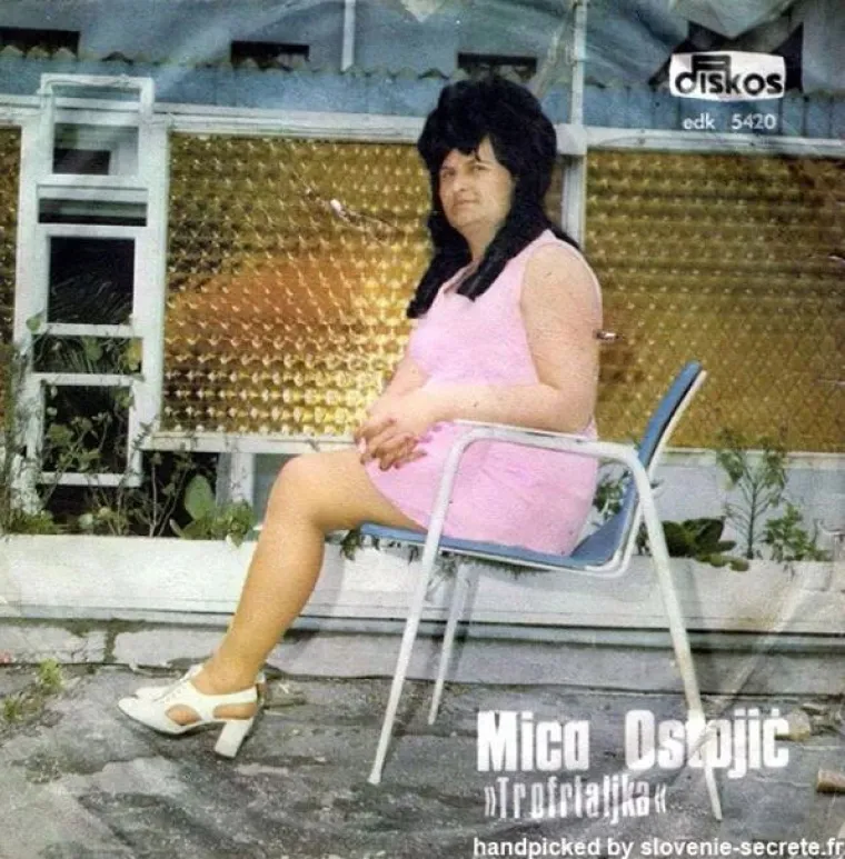 OD OVIH FOTKI SMIJEH ĆE VAM BRZO PRIJEĆI U SUZE: Ovo su najurnebesniji coveri albuma u Jugoslaviji, a možda i šire