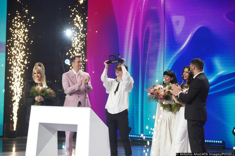 Tko je misteriozni i prilično osebujni predstavnik Srbije na Eurosongu? Šeta jastoga, a ima nešto zajedničko s Konstraktom