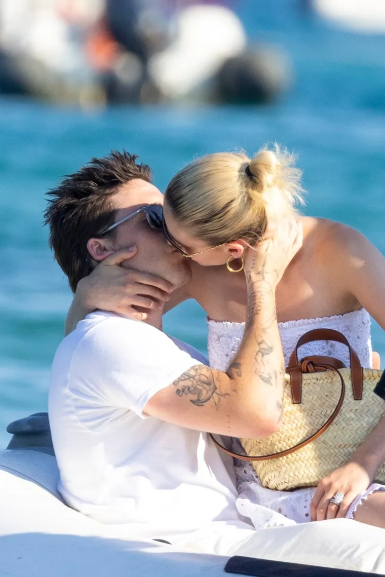 Brooklyn Beckham i Nicola Pelt