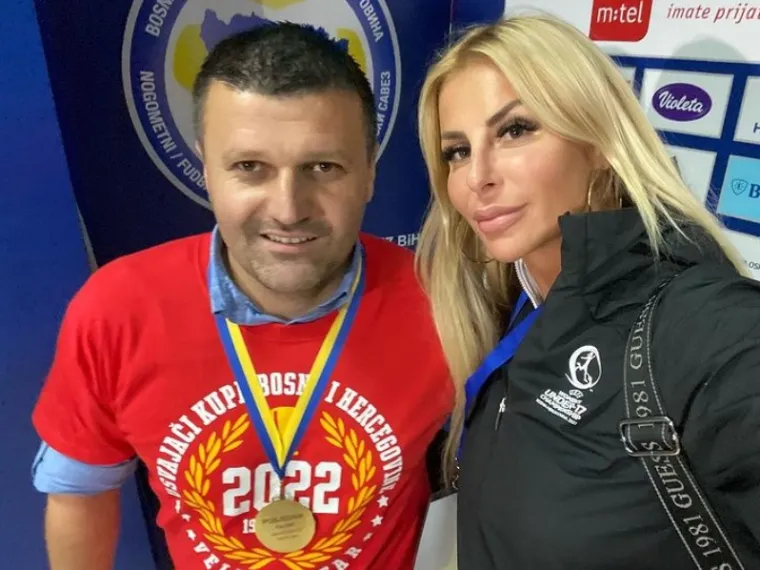 Sportska novinarka i profesorica iz Sarajeva svojim Instagramom izaziva pomutnju