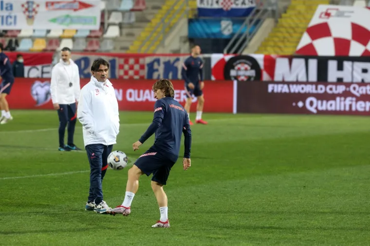 VATRENI ODRADILI POSLJEDNJI TRENING PRED MALTU: Pogledajte kadrove s Rujevice