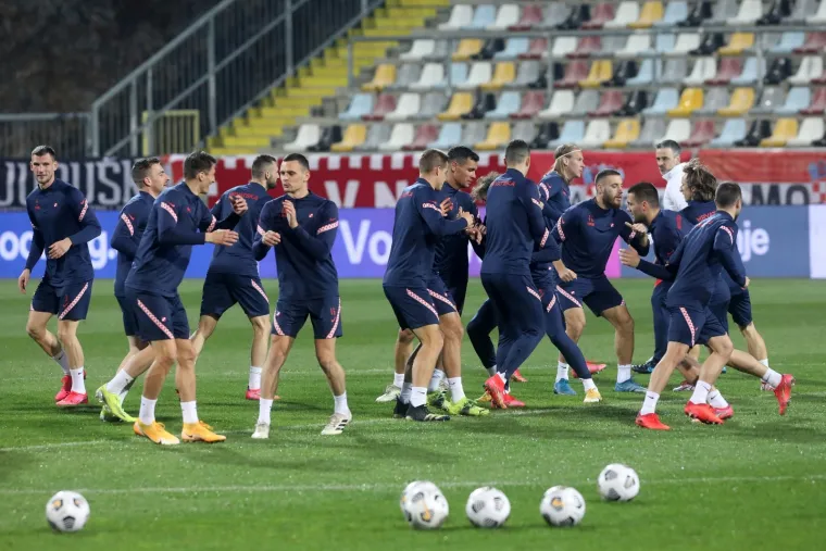 VATRENI ODRADILI POSLJEDNJI TRENING PRED MALTU: Pogledajte kadrove s Rujevice