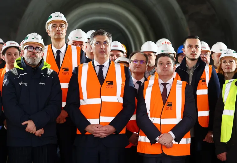 Hrvatska postala bogatija za još jedan most: Spojilo se 'Čudo poviše Omiša'