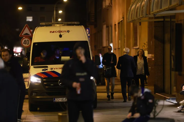 Bolje da Boysi ovo ne vide: Pogledajte kako je izgledao izlazak mamićevaca iz dvorane nakon što su srušili kvorum na Dinamovoj skupštini
