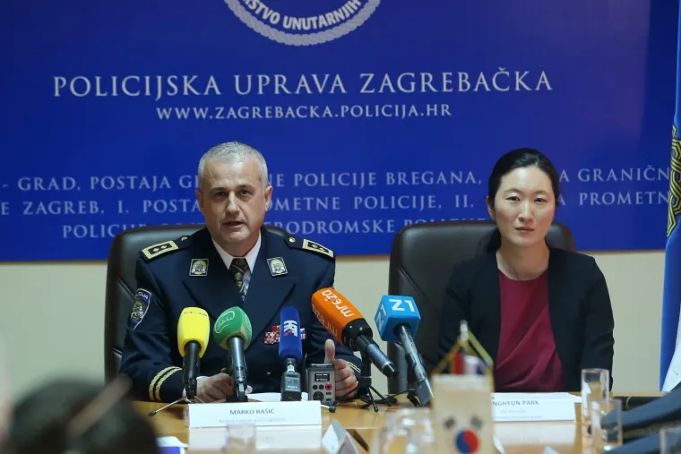 U hrvatskim turističkim odredištima ove godine prvi puta bit će prisutno šestero korejskih policajaca