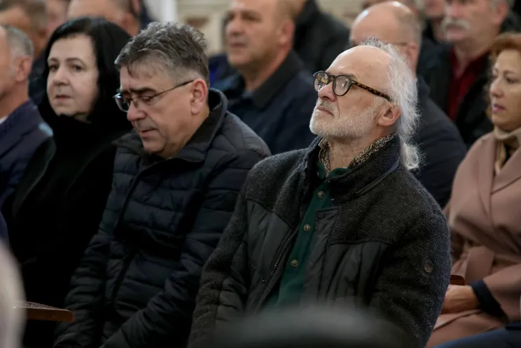 Ante Gotovina privukao pažnju ovim potezom: Pogledajte što je darovao crkvi u rodnim Pakoštanima