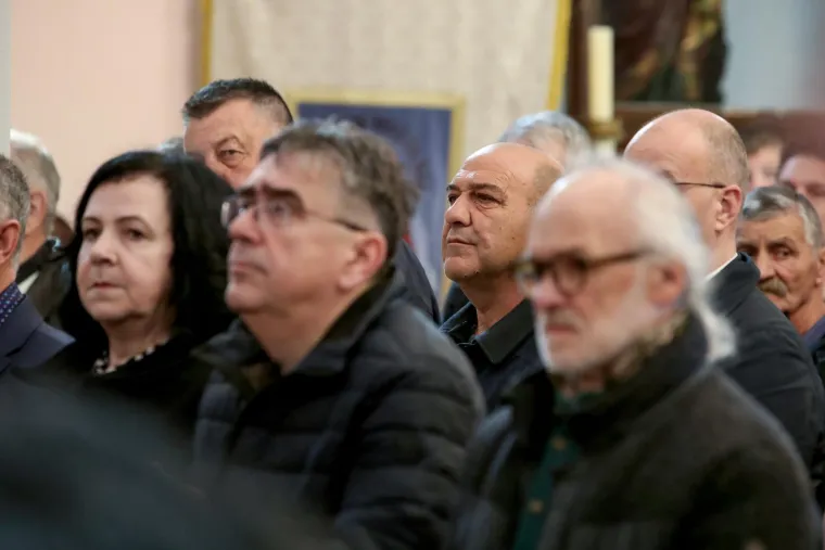 Ante Gotovina privukao pažnju ovim potezom: Pogledajte što je darovao crkvi u rodnim Pakoštanima